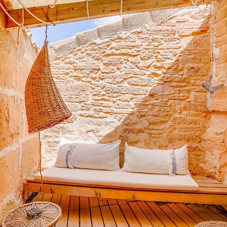 Ses Salines Terrace * Ses Salines (Mallorca)